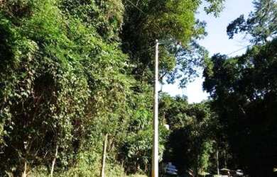 Imagem: O terreno possui 375m² de Área e está localizado em Transurb