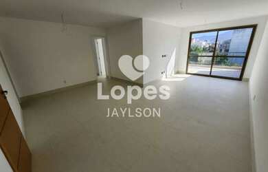 Imagem: O apartamento na cobertura possui 3 Dormitórios, 2 Banheiros