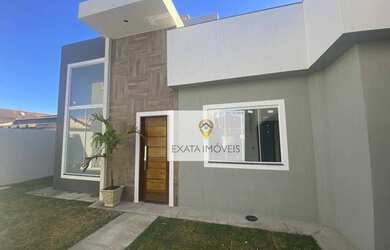 Imagem: A casa possui 3 Dormitórios, 3 Banheiros, 2 Vagas na garagem