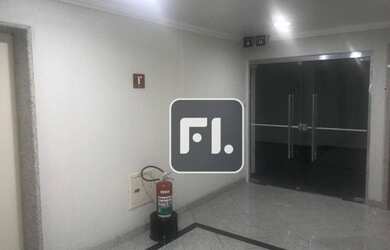 Imagem: O depósito possui 2 Vagas na garagem, 145m² de Área e está