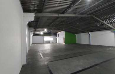 Imagem 5: Galpão/Depósito/Armazém para aluguel com 410 metros quadrados em Bairro Alto - Curitiba