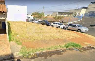 Imagem: O terreno possui 290m² de Área e está localizado em Granada