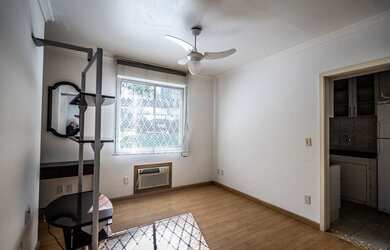 Imagem 2: Apartamento em Azenha. Imóvel mobiliado, 52m² de Área, 1 Vaga na garageme2...