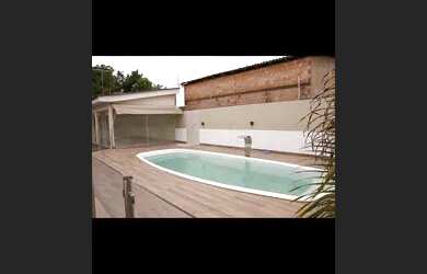 Imagem 2: Vende-se essa linda casa. Piscina, Churrasqueira, Guarda roupae30m² de...