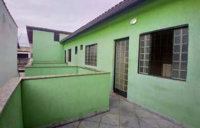 Imagem: A casa possui 1 Dormitório, 1 Banheiro, 45m² de Área e está