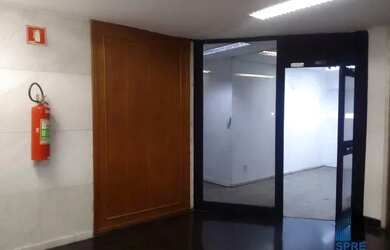 Imagem: O depósito possui 237m² de Área, Imóvel novo e está localizado