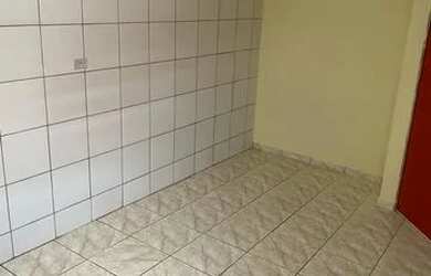 Imagem: A casa possui 1 Dormitório, 1 Banheiro e está localizado