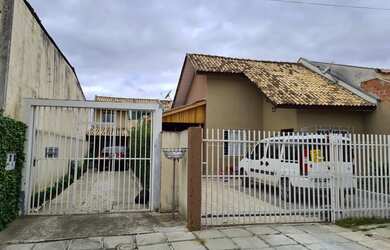Imagem: A casa em condomínio possui 3 Dormitórios, 2 Banheiros, 2