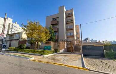 Imagem 1: Apartamento com 1 dormitório para alugar, 32 m² por R$ 1.530,00/mês - Novo Mundo - Curitib