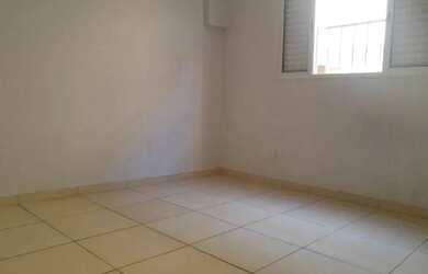 Imagem 12: VENDO EXCELENTE CASA. 55m² de Área, 1 Banheiroe2 Dormitórios