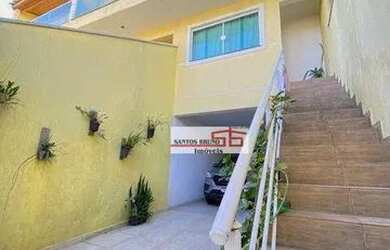 Imagem: A casa possui 4 Dormitórios, 5 Banheiros, 5 Vagas na garagem