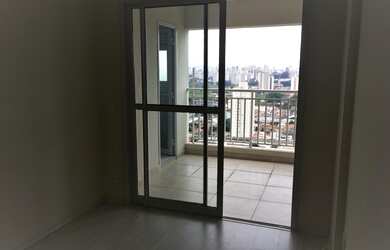 Imagem: O apartamento possui 2 Dormitórios, 2 Banheiros, 2 Vagas na