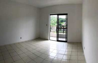 Imagem: O apartamento possui 2 Dormitórios, 1 Banheiro e está localizado