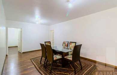 Imagem 5: Apartamento amplo em área nobre, 4 dormitórios sendo 2 suítes e 2 vagas...