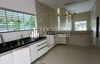 Imagem 2: JARDIM TROPICAL CASA DE 250 METROS QUADRADOS, 3 SUÍTES É 4 BANHEIROS