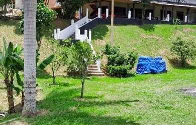 Imagem: A chácara possui 4500m² de Área e está localizado em Arujá