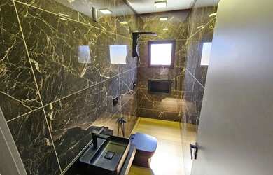 Imagem 12: Sobrado para venda possui 288 metros quadrados com 4 quartos em Jardins...