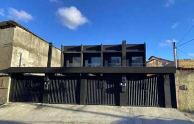 Imagem: A casa possui 2 Dormitórios, 1 Banheiro, 1 Vaga na garagem