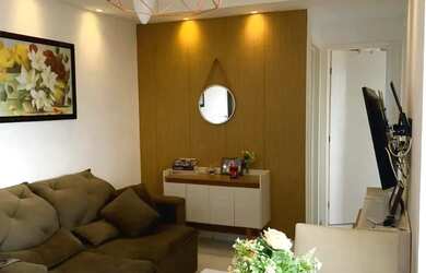 Imagem: O apartamento possui 2 Dormitórios, 1 Banheiro, 1 Vaga na garagem