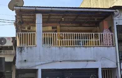 Imagem: A casa possui 2 Dormitórios, 1 Banheiro, 70m² de Área e