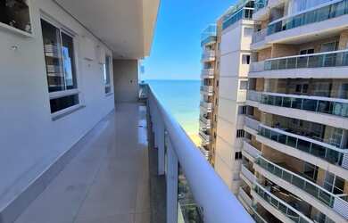 Imagem: O apartamento possui 3 Dormitórios, 3 Banheiros, 2 Vagas na