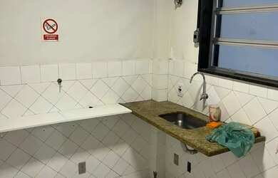 Imagem 7: Imóvel para aluguel possui 450 metros quadrados em Olaria - Rio de Janeiro...