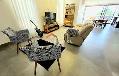 Imagem: A casa em condomínio possui 3 Dormitórios, 5 Banheiros, 4