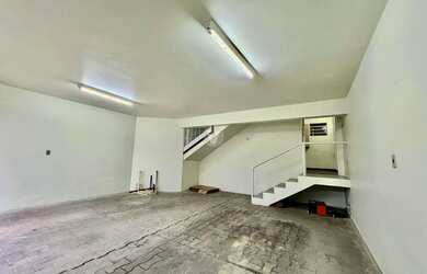 Imagem 10: Lindíssima casa sobrado em no bairro Patronato!