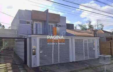 Imagem: A casa possui 3 Dormitórios, 2 Banheiros, 2 Vagas na garagem