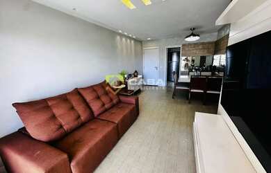 Imagem: O apartamento possui 3 Dormitórios, 2 Banheiros, 2 Vagas na