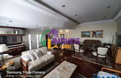 Imagem: A casa em condomínio possui 4 Dormitórios, 2 Banheiros, 4