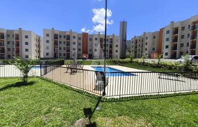 Imagem: O apartamento possui 2 Dormitórios, 1 Banheiro, 1 Vaga na garagem