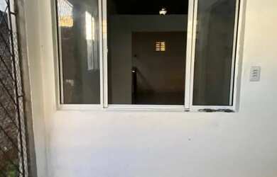 Imagem 4: VENDO / TROCO por carro - Casa no bairro Novo Amarante, terreno 7x15