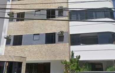 Imagem: O apartamento possui 4 Dormitórios, 3 Banheiros, 2 Vagas na