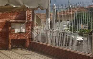 Imagem: A casa possui 2 Dormitórios, 1 Banheiro, 4 Vagas na garagem