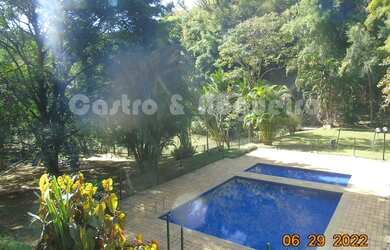 Imagem: A casa em condomínio à venda possui 3 Dormitórios, 3 Banheiros