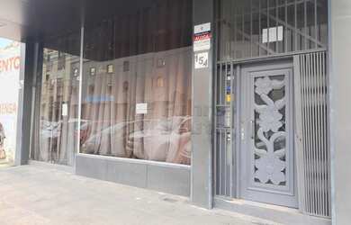 Imagem: O depósito possui 387m² de Área e está localizado em Centro