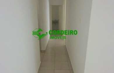 Imagem: O apartamento e possui 2 Dormitórios, 2 Banheiros, 1 Vaga na