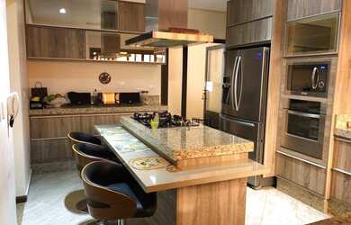 Imagem 4: Casa com 3 dormitórios, 378 m² - venda por R$ 1.400.000 ou aluguel por R$ 4.500/mês - Vila