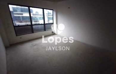 Imagem: O depósito possui 1 Vaga na garagem, 28m² de Área e Imóvel