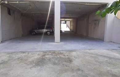 Imagem: O depósito possui 300m² de Área e está localizado em Vila