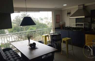 Imagem: O apartamento possui 3 Dormitórios, 1 Banheiro, 1 Vaga na garagem