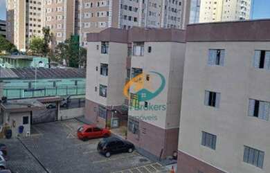 Imagem: O apartamento possui 2 Dormitórios, 1 Banheiro, 1 Vaga na garagem