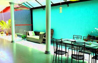 Imagem: A casa em condomínio possui 4 Dormitórios, 5 Banheiros, 4