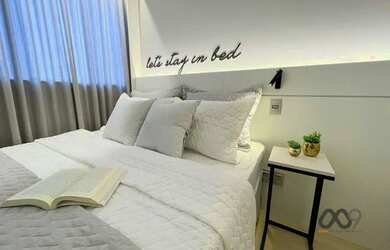 Imagem: O studio possui 1 Dormitório, 1 Banheiro, 29m² de Área e