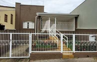 Imagem: O depósito possui 1 Vaga na garagem, 103m² de Área e está