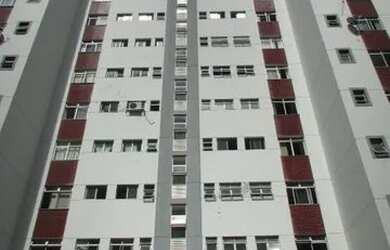 Imagem: O apartamento possui 3 Dormitórios, 2 Banheiros, 80m² de Área