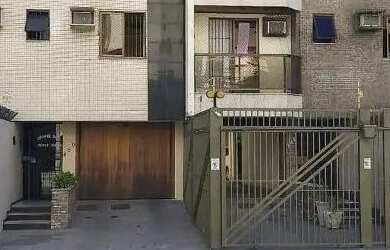 Imagem: O apartamento possui 2 Dormitórios, 3 Banheiros, 1 Vaga na