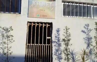 Imagem: A casa possui 1 Dormitório, 2 Vagas na garagem e Imóvel novo