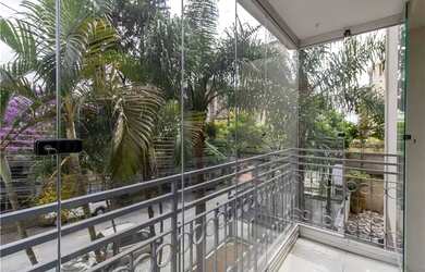 Imagem: O apartamento possui 3 Dormitórios, 3 Banheiros, 128m² de